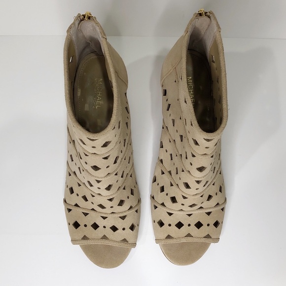 NWOT Michael Kors Women's Shoe - Picture 7 of 12